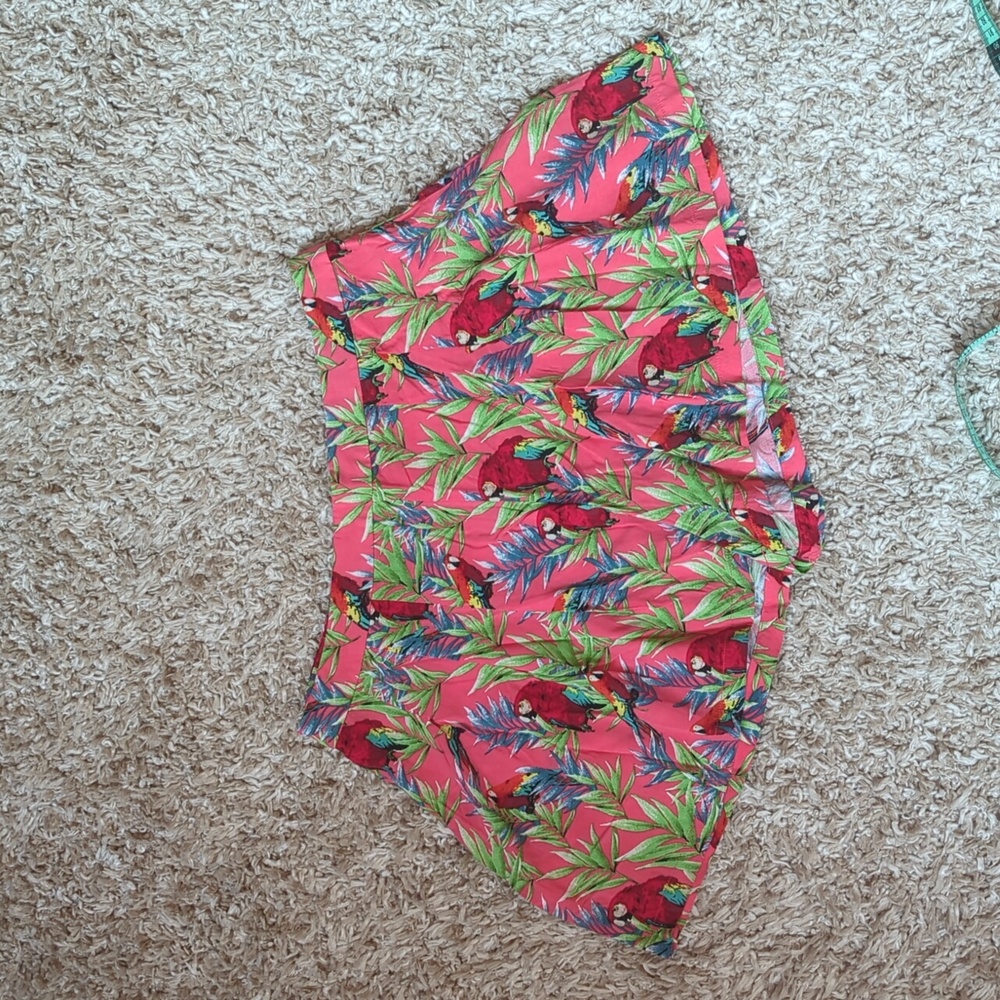 Flowy Forever 21 parrot print shorts